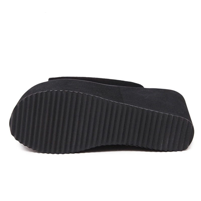 Kinky Cloth Black Slip On Platform Wedge