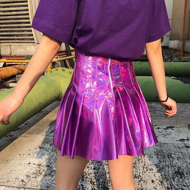 Holographic 2025 pleated skirt