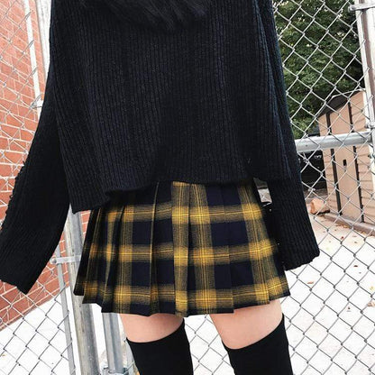 Kinky Cloth Skirt School Girl Plaid Skirt