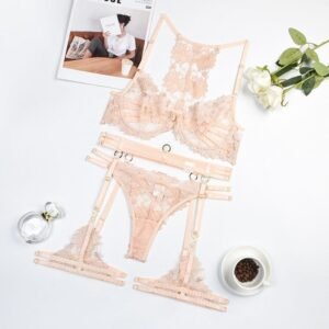 Kinky Cloth Champagne / S 3-Piece Underwear Lace Set