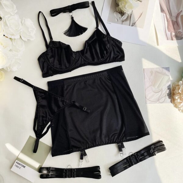 Kinky Cloth black / S 5-Piece Choker Tassel Lingerie Set