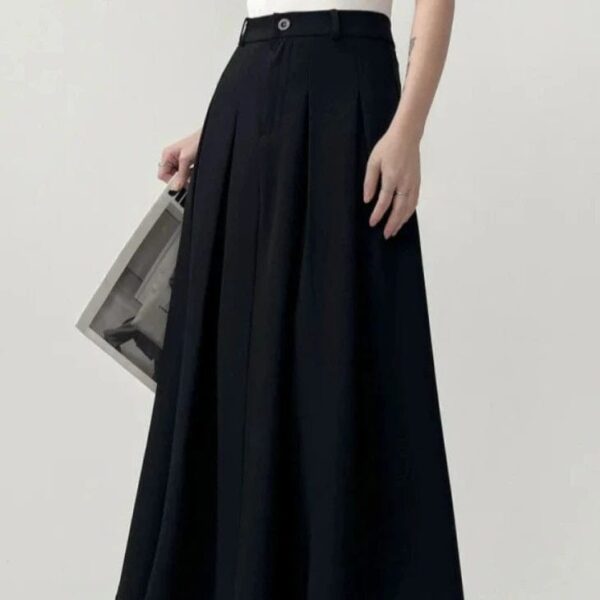 Kinky Cloth A-line Long Pleated Skirt