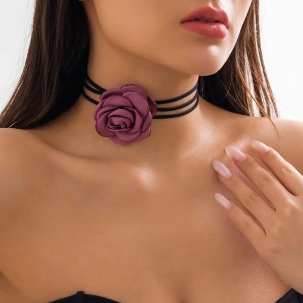 Kinky Cloth Big Flower Clavicle Chain Necklace