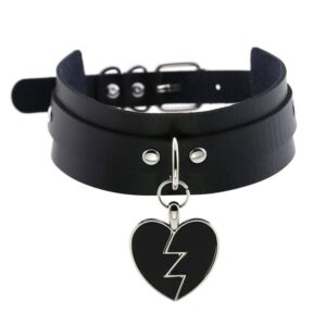 Kinky Cloth Necklace Broken Heart Collar