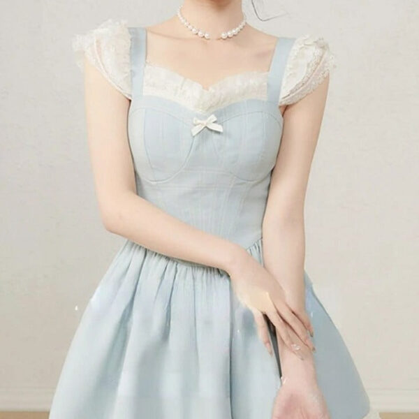 Kinky Cloth Bubble Sleeve Lace Dress