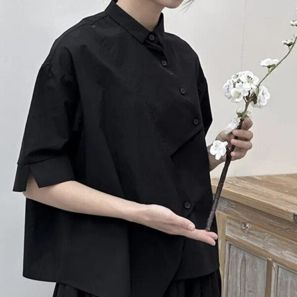 Kinky Cloth Elbow Sleeve Asymmetrical Oversized Shirt