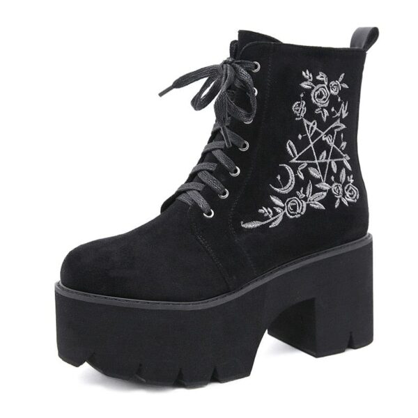 Kinky Cloth black shoes / 4.5 Embroidered Suede Chunky Heels Boots