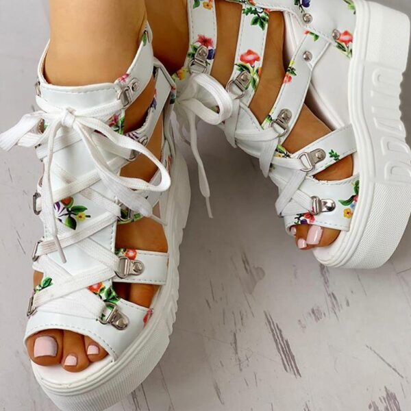 Kinky Cloth Floral High Wedge Heels