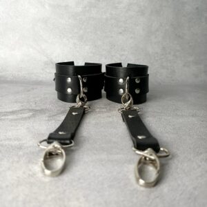 Kinky Cloth style10 / Adjustable Goth Leg Belt-Handcuffs