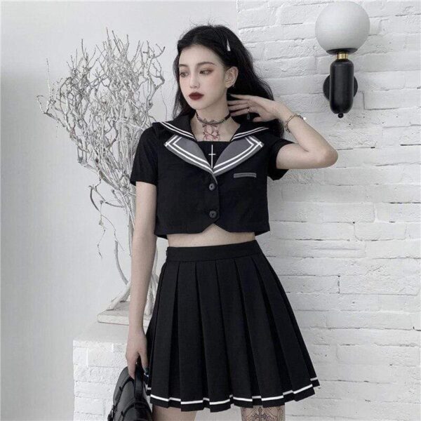 Kinky Cloth 200003494 Gothic JK Crop Uniform Set