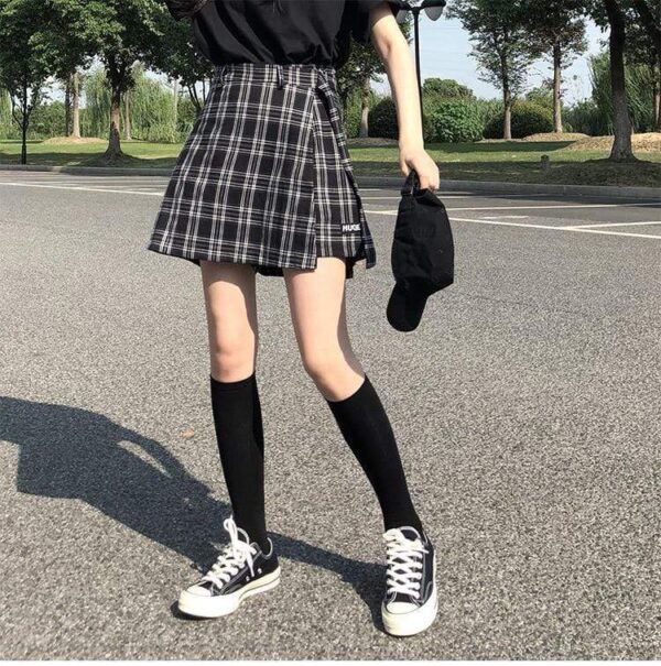 Kinky Cloth 349 High Waist Plaid College Mini Skirts