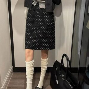 Kinky Cloth Knee-length Polka Dot Skirt