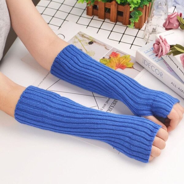 Kinky Cloth Knitted Fingerless Arm Warmers