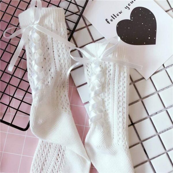 Kinky Cloth 200000866 White Back Strap Lolita Lace Up Bowknot Socks