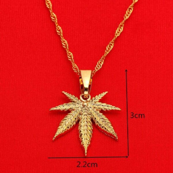 Kinky Cloth Marijuana Leaf Necklace