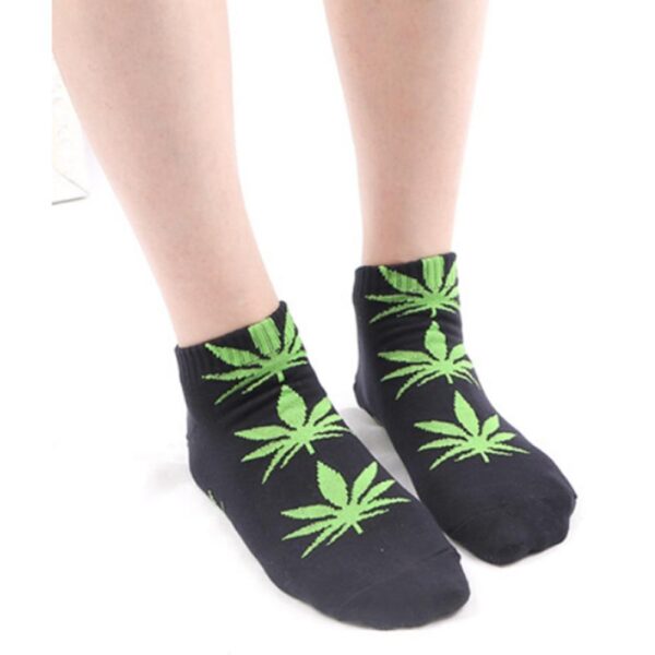 Kinky Cloth Socks Marijuana Leaf Short Socks