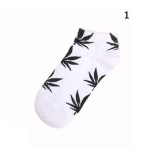 Kinky Cloth Socks Marijuana Leaf Short Socks