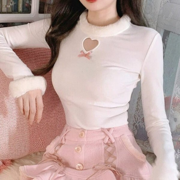 Kinky Cloth Plush Collar Long Sleeve Top