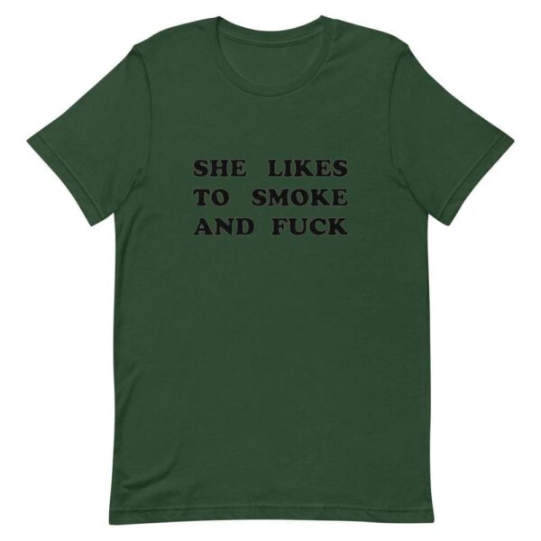 Kinky Cloth Forest / S She Likes To Smoke And Fuck Black  T-Shirt